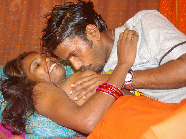 Raj And Reshma Desi Sex - Cum Filled Indian Girls 80% Discount - IndianSexDeals.com
